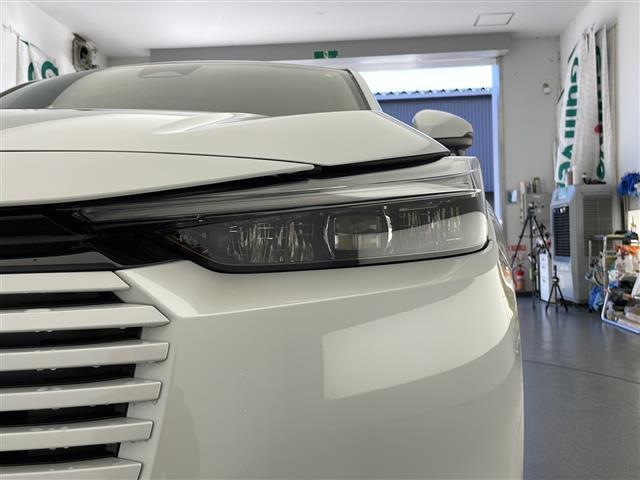 ヴェゼル e:HEV Z ワンオーナー HONDA SENSING W+サイドエアバッグ カーテンエアバッグ プッシュスタート アイドリングストップ 追従機能付きクルコン USB入力端子 電子パーキングブレーキ 純正アルミ(41枚目)