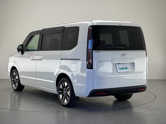 ステップワゴン エアー EX 4WD 純正メモリナビ フルセグTV 全周囲カメラ 寒冷地仕様 クルーズコントロール(追従あり) レーンキープ 衝突被害軽減システム クリアランスソナー 両側パワースライドドア オットマン(3枚目)