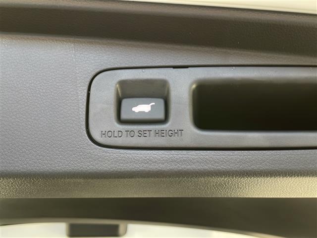 ステップワゴン エアー EX 4WD 純正メモリナビ フルセグTV 全周囲カメラ 寒冷地仕様 クルーズコントロール(追従あり) レーンキープ 衝突被害軽減システム クリアランスソナー 両側パワースライドドア オットマン(12枚目)