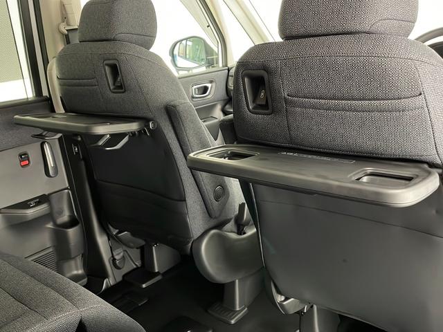 ステップワゴン エアー EX 4WD 純正メモリナビ フルセグTV 全周囲カメラ 寒冷地仕様 クルーズコントロール(追従あり) レーンキープ 衝突被害軽減システム クリアランスソナー 両側パワースライドドア オットマン(32枚目)