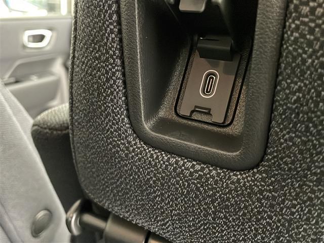 ステップワゴン エアー EX 4WD 純正メモリナビ フルセグTV 全周囲カメラ 寒冷地仕様 クルーズコントロール(追従あり) レーンキープ 衝突被害軽減システム クリアランスソナー 両側パワースライドドア オットマン(33枚目)