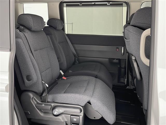 ステップワゴン エアー EX 4WD 純正メモリナビ フルセグTV 全周囲カメラ 寒冷地仕様 クルーズコントロール(追従あり) レーンキープ 衝突被害軽減システム クリアランスソナー 両側パワースライドドア オットマン(34枚目)