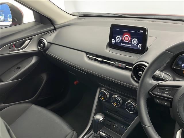 CX-3 15S ツーリング ☆4WD☆ワンオーナー☆純正ナビ(Bluetooth/CD/DVD/AM/FM)☆360°モニター☆衝突軽減ブレーキ☆車線逸脱防止☆ブラインドスポットモニター☆コーナーセンサー☆ETC(19枚目)