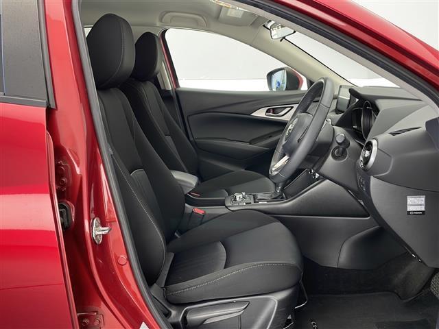 CX-3 15S ツーリング ☆4WD☆ワンオーナー☆純正ナビ(Bluetooth/CD/DVD/AM/FM)☆360°モニター☆衝突軽減ブレーキ☆車線逸脱防止☆ブラインドスポットモニター☆コーナーセンサー☆ETC(25枚目)