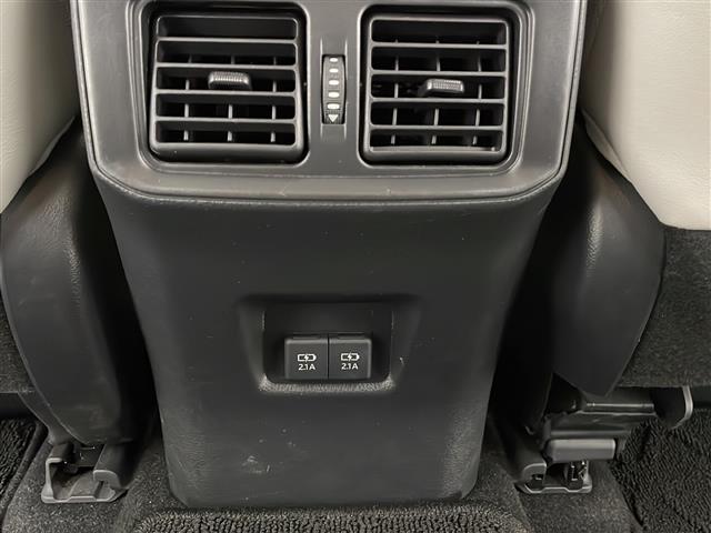 RAV4 G ☆4WD☆モデリスタフルエアロ☆ホワイトレザー☆純正ディスレイオーディオ(Bluetooth/AppleCarPlay/AndoroidAuto)☆全方位モニター☆衝突軽減ブレーキ☆車線逸脱防止(22枚目)