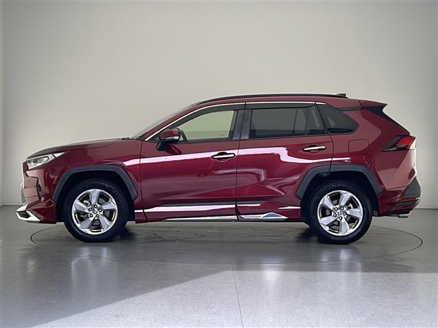 RAV4 G ☆4WD☆モデリスタフルエアロ☆ホワイトレザー☆純正ディスレイオーディオ(Bluetooth/AppleCarPlay/AndoroidAuto)☆全方位モニター☆衝突軽減ブレーキ☆車線逸脱防止(31枚目)