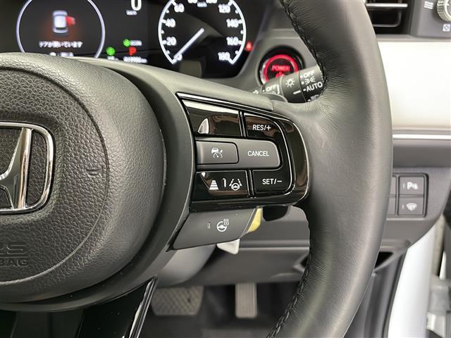 ヴェゼル ｅ：ＨＥＶ　Ｚ　☆４ＷＤ☆寒冷地仕様☆ホワイトレザー☆純正ナビ（フルセグ／Ｂｌｕｅｔｏｏｔｈ／ＡｐｐｌｅＣａｒＰｌａｙ／ＡｎｄｒｏｉｄＡｕｔｏ）☆バックカメラ☆ビルトインＥＴＣ２．０☆衝突軽減ブレーキ（19枚目）