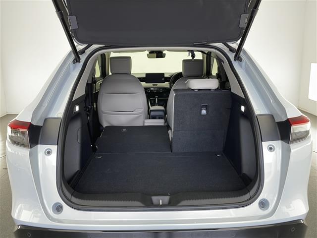 ヴェゼル ｅ：ＨＥＶ　Ｚ　☆４ＷＤ☆寒冷地仕様☆ホワイトレザー☆純正ナビ（フルセグ／Ｂｌｕｅｔｏｏｔｈ／ＡｐｐｌｅＣａｒＰｌａｙ／ＡｎｄｒｏｉｄＡｕｔｏ）☆バックカメラ☆ビルトインＥＴＣ２．０☆衝突軽減ブレーキ（36枚目）