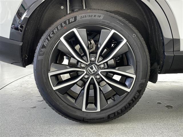 ヴェゼル ｅ：ＨＥＶ　Ｚ　☆４ＷＤ☆寒冷地仕様☆ホワイトレザー☆純正ナビ（フルセグ／Ｂｌｕｅｔｏｏｔｈ／ＡｐｐｌｅＣａｒＰｌａｙ／ＡｎｄｒｏｉｄＡｕｔｏ）☆バックカメラ☆ビルトインＥＴＣ２．０☆衝突軽減ブレーキ（51枚目）