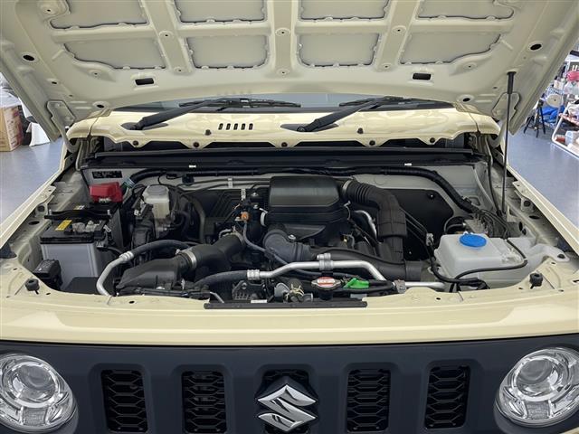 ジムニー XC ALPINEディスプレイオーディオ リフトアップ オートマチックハイビーム スマートキー LEDヘッドライト オートライト クルーズコントロール ダウンヒルアシストコントロール センターデフロック(3枚目)