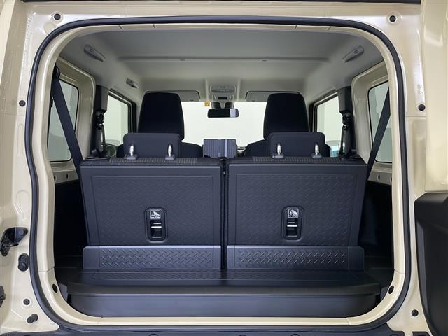 ジムニー XC ALPINEディスプレイオーディオ リフトアップ オートマチックハイビーム スマートキー LEDヘッドライト オートライト クルーズコントロール ダウンヒルアシストコントロール センターデフロック(25枚目)