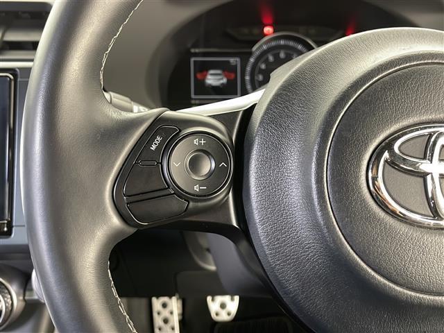 ＧＲ８６ ＲＺ　純正９インチメモリナビ　フルセグＴＶ　ＣＤ　ＤＶＤ　ＢＴ　バックカメラ　ＥＴＣ　クルーズコントロール　ハーフレザーシート　シートヒーター　革巻きステアリング　ステアリングスイッチ　スマートキー（13枚目）