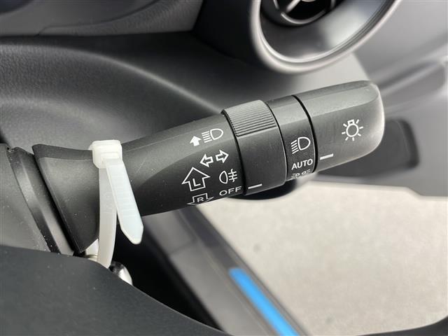 ＧＲ８６ ＲＺ　純正９インチメモリナビ　フルセグＴＶ　ＣＤ　ＤＶＤ　ＢＴ　バックカメラ　ＥＴＣ　クルーズコントロール　ハーフレザーシート　シートヒーター　革巻きステアリング　ステアリングスイッチ　スマートキー（16枚目）