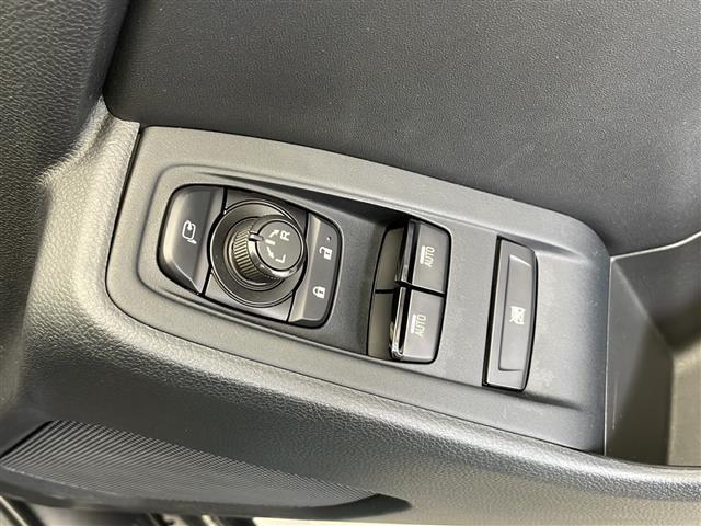 ＧＲ８６ ＲＺ　純正９インチメモリナビ　フルセグＴＶ　ＣＤ　ＤＶＤ　ＢＴ　バックカメラ　ＥＴＣ　クルーズコントロール　ハーフレザーシート　シートヒーター　革巻きステアリング　ステアリングスイッチ　スマートキー（20枚目）