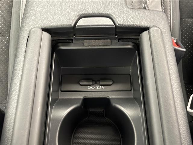 ＧＲ８６ ＲＺ　純正９インチメモリナビ　フルセグＴＶ　ＣＤ　ＤＶＤ　ＢＴ　バックカメラ　ＥＴＣ　クルーズコントロール　ハーフレザーシート　シートヒーター　革巻きステアリング　ステアリングスイッチ　スマートキー（23枚目）