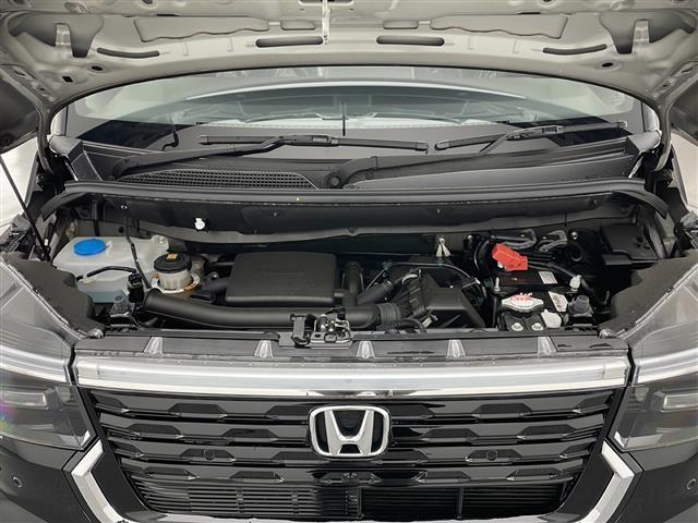 N-BOXカスタム ベースグレード 届出済未使用車 ホンダセンシング プッシュスタートボタン アイドリングストップ スマートキー レーダークルーズコントロール Type-C充電 席シートヒーター 左側電動スライドドア 純正14インチAW(3枚目)