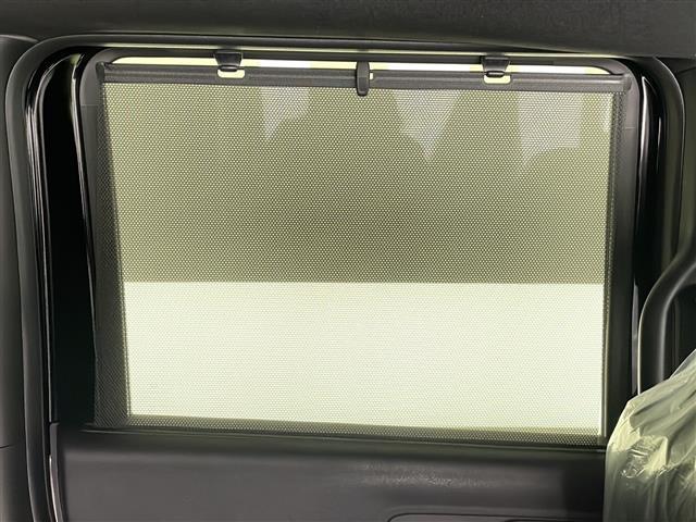 N-BOXカスタム ベースグレード 届出済未使用車 ホンダセンシング プッシュスタートボタン アイドリングストップ スマートキー レーダークルーズコントロール Type-C充電 席シートヒーター 左側電動スライドドア 純正14インチAW(21枚目)