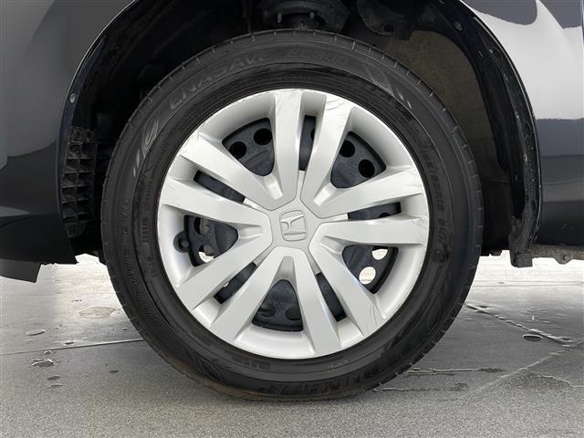 フィット ｅ：ＨＥＶベーシック　４ＷＤ　ホンダセンシング　アダプティブクルーズコントロール　衝突軽減ブレーキ　車線維持支援機能　ブラインドスポットインフォメーション　ＬＥＤヘッドライト　社外ナビ　バックカメラ（44枚目）