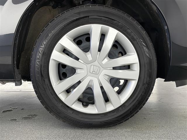 フィット ｅ：ＨＥＶベーシック　４ＷＤ　ホンダセンシング　アダプティブクルーズコントロール　衝突軽減ブレーキ　車線維持支援機能　ブラインドスポットインフォメーション　ＬＥＤヘッドライト　社外ナビ　バックカメラ（46枚目）