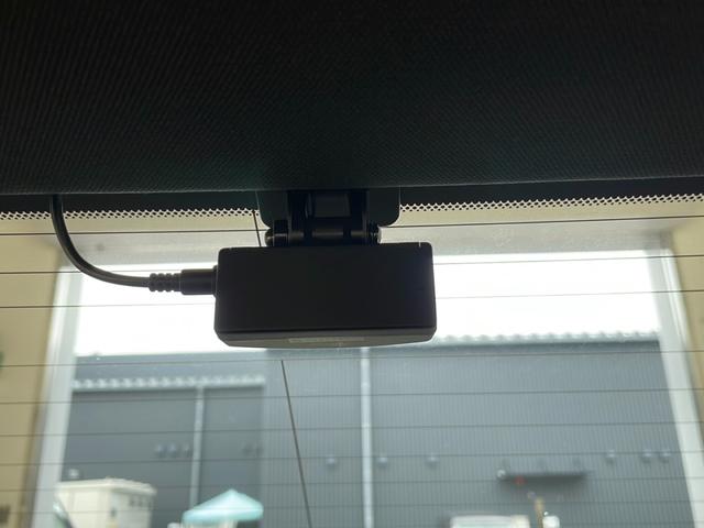 クラウンハイブリッド ＲＳ　純正１２．３インチメモリーナビ　フルセグＴＶ　バックカメラ（バック／サイド　☆Ｔｏｙｏｔａ　Ｓａｆｅｔｙ　Ｓｅｎｓｅ　前後方ドライブレコーダー　ＬＥＤオートヘッドライト　フォグランプ（11枚目）