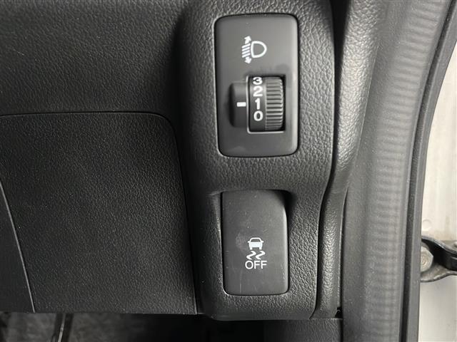 Ｎ－ＢＯＸ Ｇ・Ｌパッケージ　純正メモリナビ＆ワンセグ＆ＣＤ＆ＢＴ／ワンオーナー／片側パワースライドドア／前席シートヒーター／２列目サンシェード／バックカメラ／ビルトインＥＴＣ／ハロゲンライト／電動格納ミラー／ウィンカーミラー（17枚目）