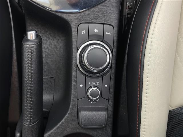 デミオ ＸＤツーリング　Ｌパッケージ　☆純正ナビ☆冬タイヤ積み込み☆ビルトインＥＴＣ☆プッシュスタート☆ＬＥＤヘッドライト☆アイドリングストップ☆スマートキー☆クルーズコントロール☆バックカメラ☆ハーフレザー（23枚目）