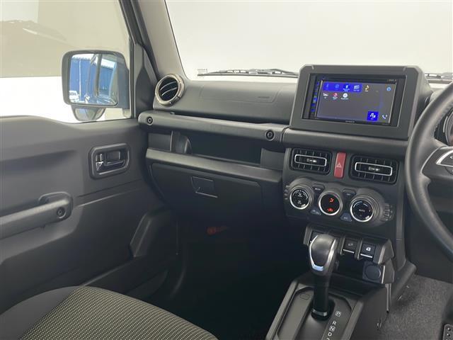 ジムニー ＸＣ　社外ディスプレイオーディオ＆ＢＴ／クルーズコントロール／車線逸脱警報／衝突軽減ブレーキ／ダウンヒルアシストコントロール／前席シートヒーター／バックカメラ／ＥＴＣ／ＬＥＤヘッドライト／オートライト（21枚目）
