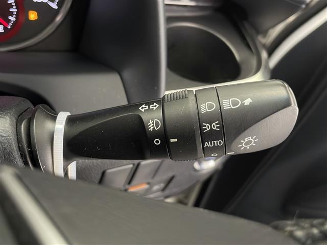 アルファード ２．５Ｓ　Ｃパッケージ　ＪＢＬプレミアムサウンド／純正ＳＤナビ＆フルセグＴＶ＆ＣＤ＆ＤＶＤ＆ＵＳＢ＆ＢＴ／純正後席モニター／トヨタセーフティセンス／アダプティブクルーズコントロール／レーントレーシングアシスト／バックカメラ（22枚目）