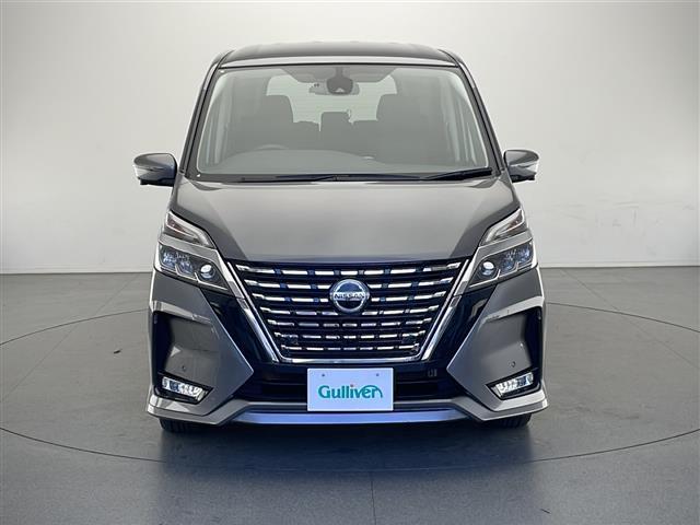 セレナ ハイウェイスター　Ｖ　純正ナビ　フルセグＴＶ　バックカメラ　アラウンドビューモニター　４ＷＤ　スマートキー　ドライブレコーダー　両側パワースライドドア　アイドリングストップ　ＬＥＤライト　オートライト　エマージェンシー（40枚目）