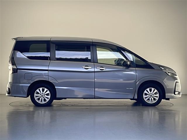 セレナ ハイウェイスター　Ｖ　純正ナビ　フルセグＴＶ　バックカメラ　アラウンドビューモニター　４ＷＤ　スマートキー　ドライブレコーダー　両側パワースライドドア　アイドリングストップ　ＬＥＤライト　オートライト　エマージェンシー（46枚目）