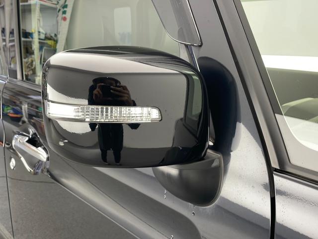 スペーシアカスタム ハイブリッドＸＳ　スズキレーダーブレーキサポート　前席シートヒーター　両側パワースライドドア　ハーフレザーシート　リアサイドサンシェード　リアサーキュレーター　純正フロアマット　純正１５インチＡＷ（4枚目）