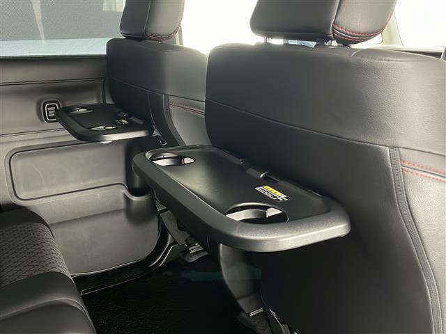 スペーシアカスタム ハイブリッドＸＳ　スズキレーダーブレーキサポート　前席シートヒーター　両側パワースライドドア　ハーフレザーシート　リアサイドサンシェード　リアサーキュレーター　純正フロアマット　純正１５インチＡＷ（25枚目）