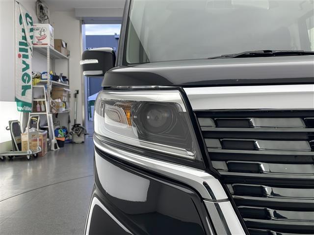 スペーシアカスタム ハイブリッドＸＳ　スズキレーダーブレーキサポート　前席シートヒーター　両側パワースライドドア　ハーフレザーシート　リアサイドサンシェード　リアサーキュレーター　純正フロアマット　純正１５インチＡＷ（42枚目）