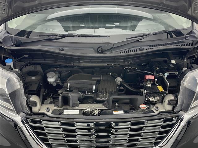 スペーシアカスタム ハイブリッドＸＳ　スズキレーダーブレーキサポート　前席シートヒーター　両側パワースライドドア　ハーフレザーシート　リアサイドサンシェード　リアサーキュレーター　純正フロアマット　純正１５インチＡＷ（51枚目）