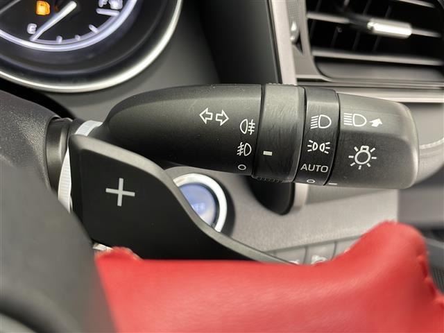 カムリ WSレザーパッケージ TRDフルエアロ&マフラー/純正SDナビ&フルセグTV&CD&DVD&USB&BT/トヨタセーフティセンス/アダプティブクルーズコントロール/レーンディパーチャーアラート/プリクラッシュセフティー(22枚目)