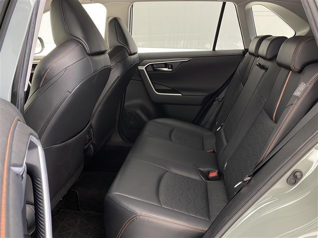 RAV4 アドベンチャー 純正9型ディスプレイオーディオ/BT&AppleCarPlay&AndoridAuto/トヨタセーフティセンス/アダプティブクルーズコントロール/レーントレーシングアシスト/プリクラッシュセーフティー(39枚目)
