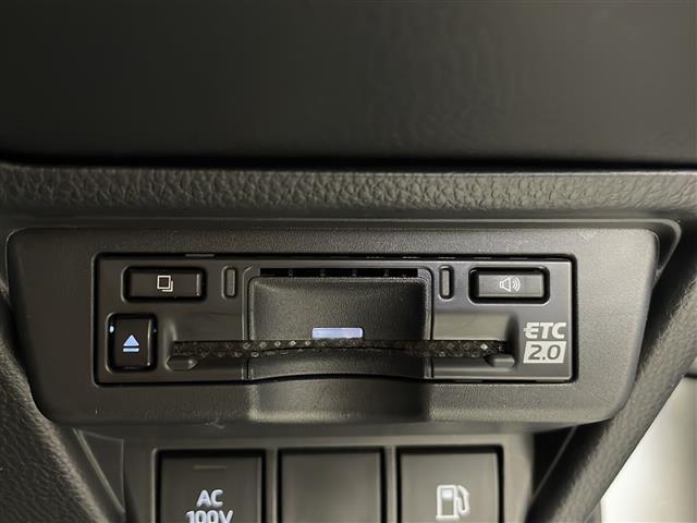 プリウス X ☆4WD☆純正ナビ(フルセグ/Bluetooth/AppleCarPlay/AndroidAuto)☆バックカメラ☆トヨタセーフティーセンス・プリクラッシュセーフティ・レーンキープアシスト(12枚目)