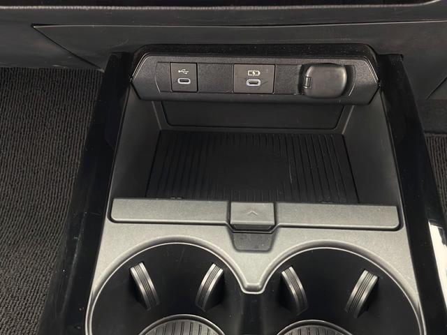 プリウス X ☆4WD☆純正ナビ(フルセグ/Bluetooth/AppleCarPlay/AndroidAuto)☆バックカメラ☆トヨタセーフティーセンス・プリクラッシュセーフティ・レーンキープアシスト(27枚目)