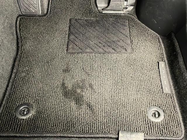 プリウス X ☆4WD☆純正ナビ(フルセグ/Bluetooth/AppleCarPlay/AndroidAuto)☆バックカメラ☆トヨタセーフティーセンス・プリクラッシュセーフティ・レーンキープアシスト(30枚目)