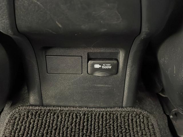 プリウス X ☆4WD☆純正ナビ(フルセグ/Bluetooth/AppleCarPlay/AndroidAuto)☆バックカメラ☆トヨタセーフティーセンス・プリクラッシュセーフティ・レーンキープアシスト(31枚目)