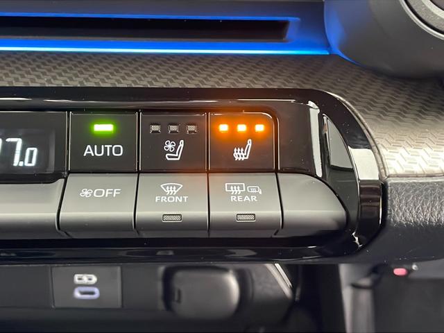 プリウス Z ☆4WD☆12.3インチディスプレイオーディオナビ(フルセグ/Bluetooth/AppleCarPlay/AndroidAuto)☆360°カメラ☆ETC2.0☆トヨタセーフティーセンス(13枚目)