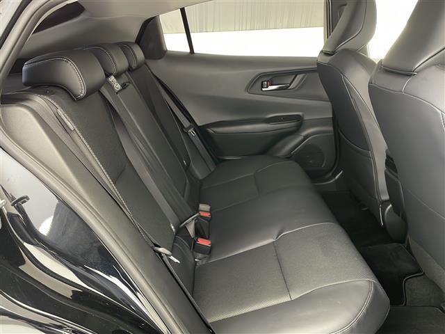 プリウス Z ☆4WD☆12.3インチディスプレイオーディオナビ(フルセグ/Bluetooth/AppleCarPlay/AndroidAuto)☆360°カメラ☆ETC2.0☆トヨタセーフティーセンス(36枚目)