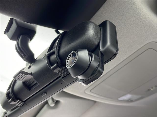 ハイラックス Z ワンオーナー/純正SDナビ&フルセグTV&CD&USB&BT/トヨタセーフティセンス/アダプティブクルーズコントロール/レーンディパーチャーアラート/プリクラッシュセーフティ/コーナーセンサー(11枚目)