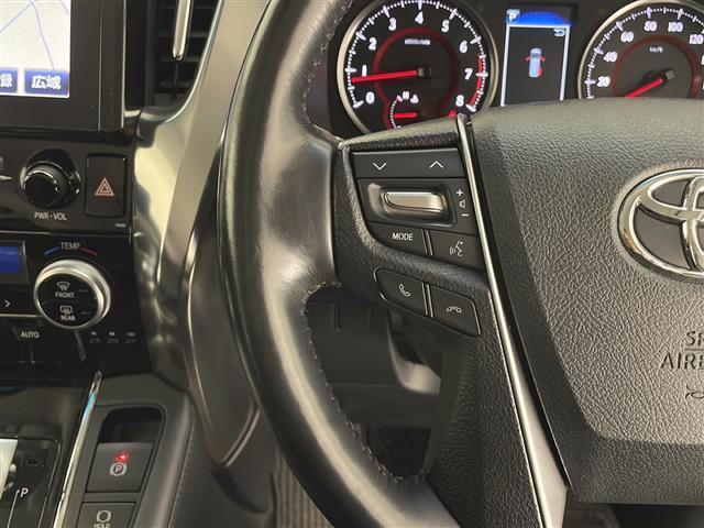 アルファード 2.5S Cパッケージ 純正ナビ JBLサウンド 全方位カメラ ETC パワーシート シートメモリ クルーズコントロール 前後コーナーセンサー 3列シート AM/FM ウォークスルー WAC スライドドア USB入力端子(20枚目)