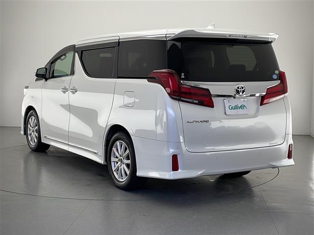 アルファード 2.5S Cパッケージ 純正ナビ JBLサウンド 全方位カメラ ETC パワーシート シートメモリ クルーズコントロール 前後コーナーセンサー 3列シート AM/FM ウォークスルー WAC スライドドア USB入力端子(62枚目)