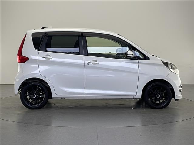 デイズ X Vセレクション+セーフティII 純正ナビ フルセグ、CD、DVD、BT アラウンドビューモニター 純正ホイルキャップ付き夏タイヤ車載 ドアバイザー フォグランプ アイドリングストップ 電格ミラー ウィンカーミラー(34枚目)