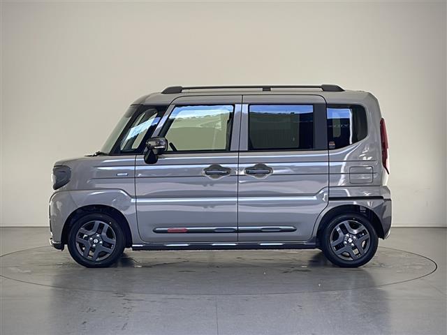 スペーシアギア ハイブリッドＸＺ　ターボ　届出済未使用車／スズキセーフティーサポート／アダプティブクルーズコントロール／レーンキープアシスト／衝突軽減ブレーキ／コーナーセンサー／両側パワースライドドア／ステアリングスイッチ／純正１４インチＡＷ（34枚目）