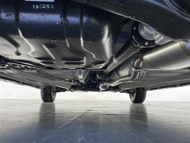 スペーシアギア ハイブリッドＸＺ　ターボ　届出済未使用車／スズキセーフティーサポート／アダプティブクルーズコントロール／レーンキープアシスト／衝突軽減ブレーキ／コーナーセンサー／両側パワースライドドア／ステアリングスイッチ／純正１４インチＡＷ（47枚目）