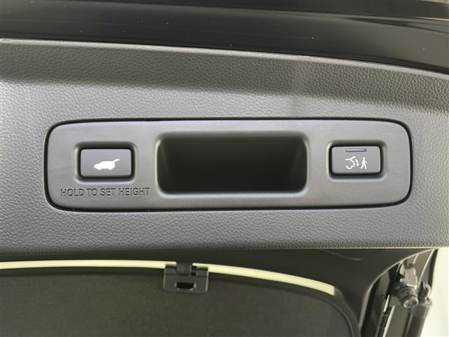 お車探しは当店にお任せください！長野県、新潟県、富山県、福井県、石川県、山梨県などにお住いのお客様のご来店をお待ちしております！