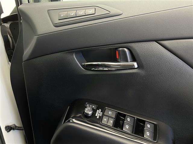 アルファードハイブリッド SR 4WD 純正ナビ バックカメラ プリクラッシュセーフティ レーダークルーズコントロール 両側パワースライドドア パワーバックドア サンルーフ シートヒーター エアシート ブラインドスポットモニター(19枚目)